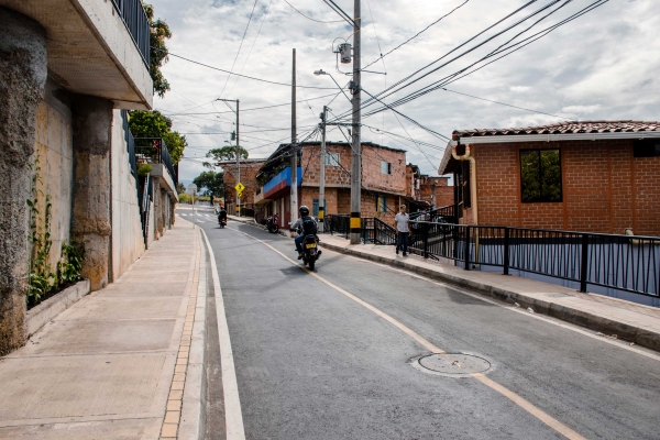 Más de 5.000 personas se benefician con las obras del Proyecto Urbano Integral de La Iguaná en el sector de Fuente Clara