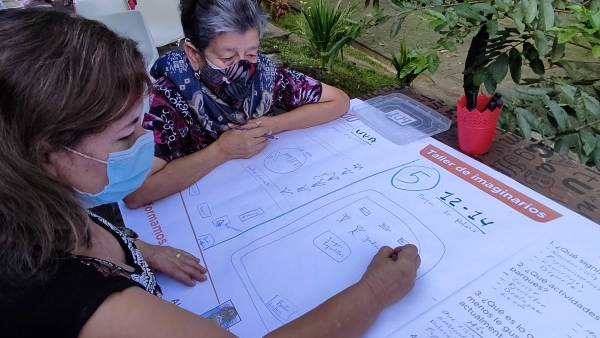 Habitantes del barrio Tricentenario participan en la propuesta de diseño para renovar cinco de sus parques