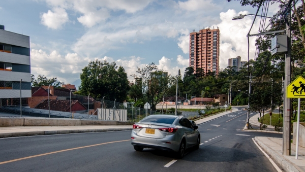 Con la ampliación de vía en Montessori mejora la movilidad entre Medellín y Envigado