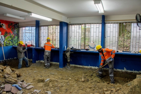 Más de 2.900 estudiantes se beneficiarán con el inicio de las obras en cuatro establecimientos educativos de la comuna 5 - Castilla