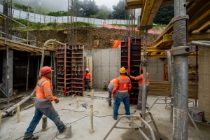 La construcci&oacute;n y el mantenimiento de jardines Buen Comienzo han generado m&aacute;s de 800 empleos en Medell&iacute;n