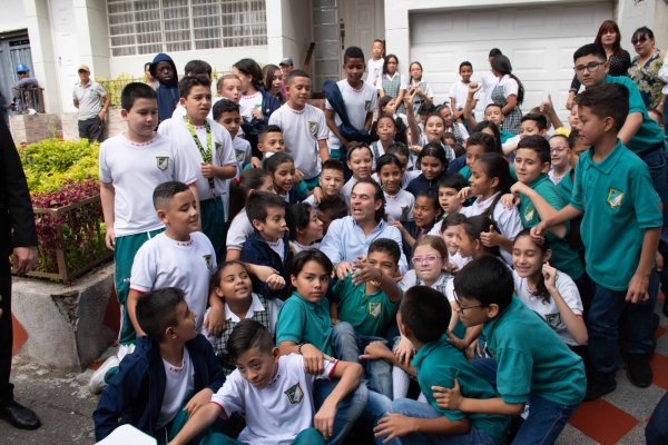 La Alcaldía de Medellín transformará la vida de 920 alumnos con la futura Sección Escuela Alejandro Echavarría